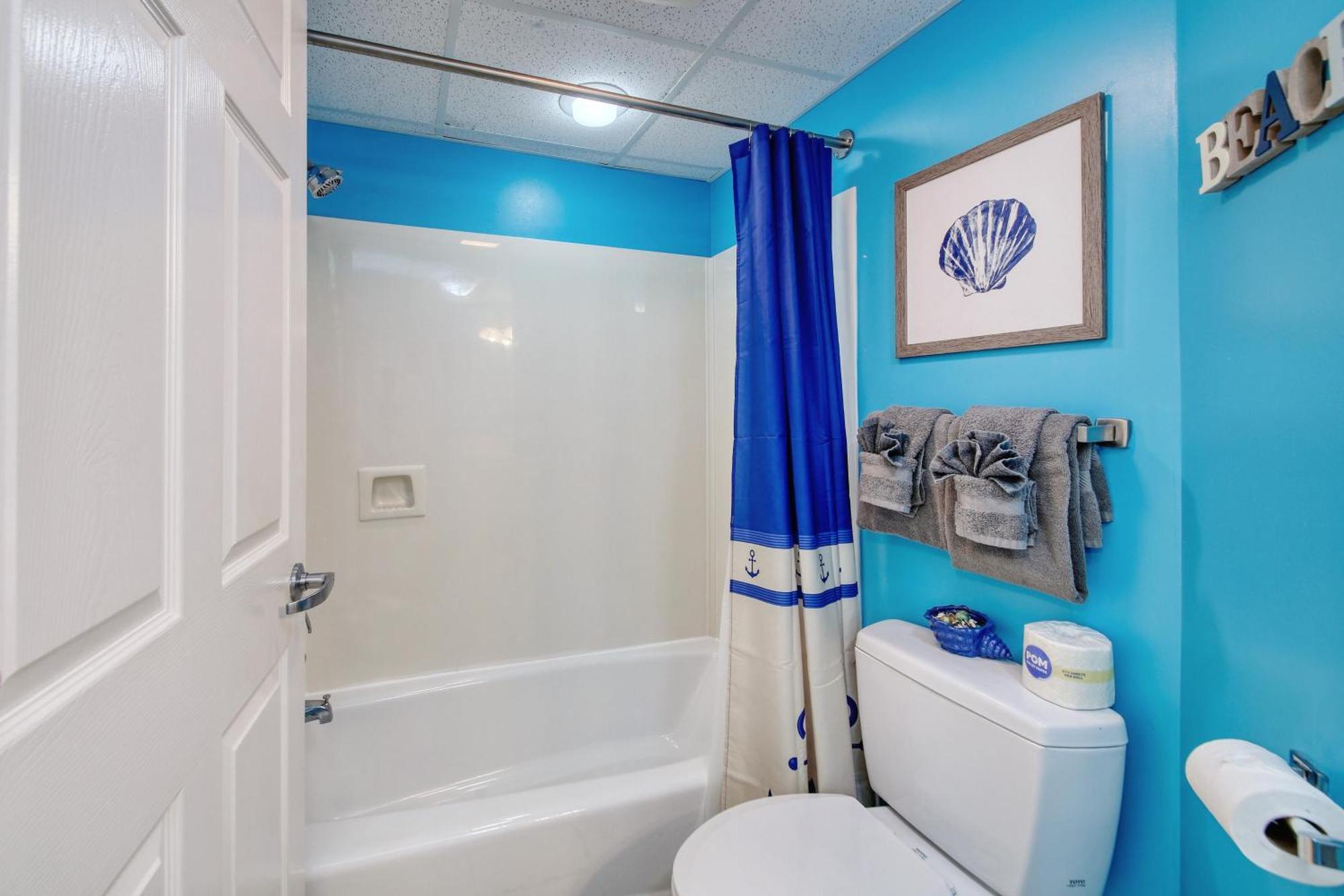 Holiday home 2501 S Ocean Blvd, 0929 - Ocean View Sleeps 8